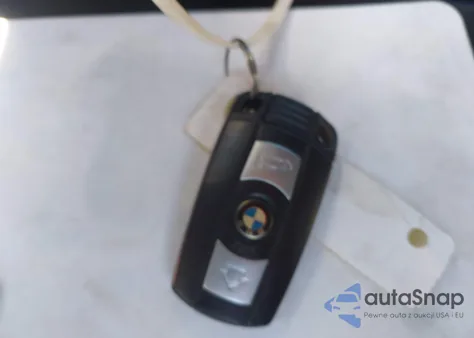 2010 BMW X5 xDrive35D z USA, uszkodzony, nr VIN 5UXFF0C59ALT77960